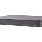 Dvr 8 Canales Hikvision Ids-7208Hqhi-M1/T/5Mpx/Turbohd +4 Canales IP/Audio Bidireccional/Acusense (Evista Falsas Alarmas)/1 Bahia De Disco Duro/Salida De Video En Full HD